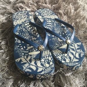 Tory Burch wedge flip flop sz 8