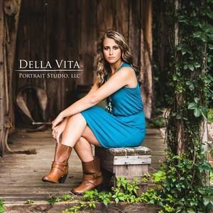 Meet your Posher, Jenn