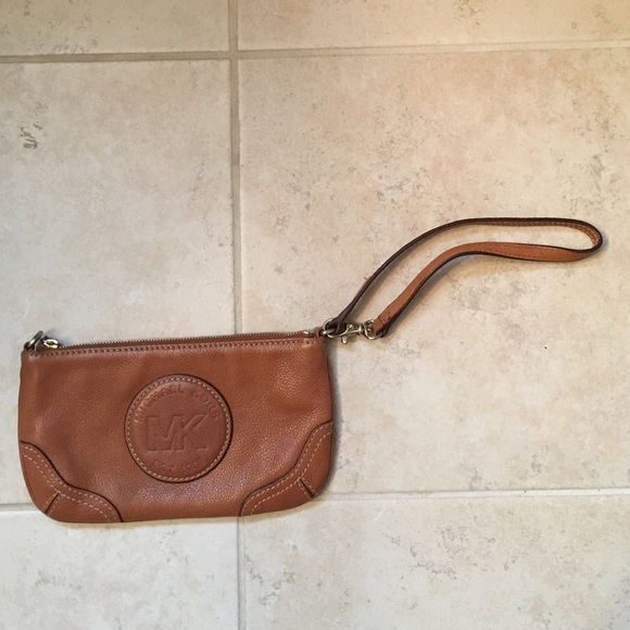 Micheal Kors brown leather wristlet