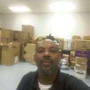 Meet your Posher, Derrick