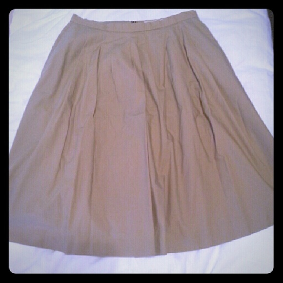 Pleated Michael Kors Skirt - Picture 1 of 4
