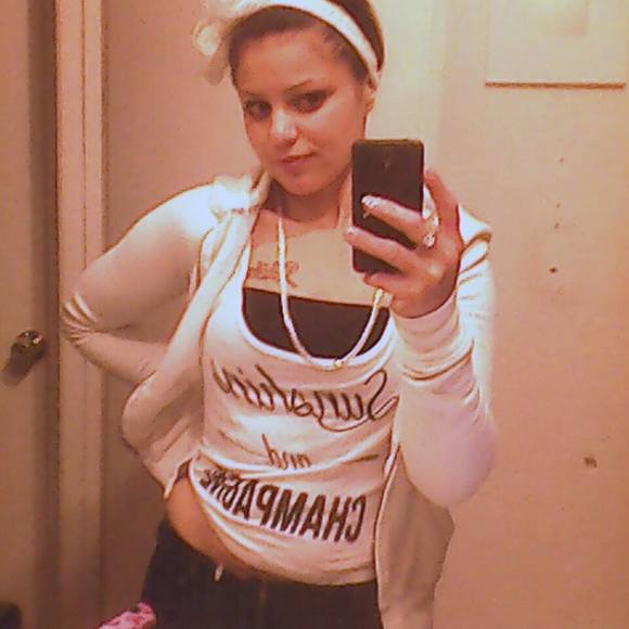 Meet your Posher, Desirae