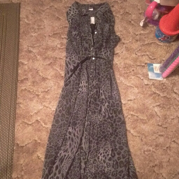 Leopard print tunic/dress style Top