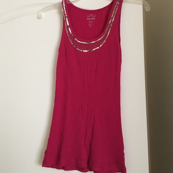 Pink tank with silver sequin around neckline