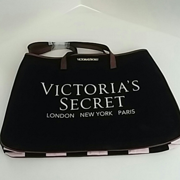 SOLD Victoria's Secret Black Pink  Bag Paris NWT