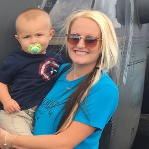 Meet your Posher, Andrea