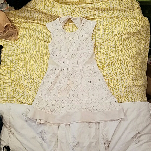 Beautiful white mini dress