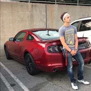 Meet your Posher, Taylor