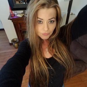 Meet your Posher, Joy