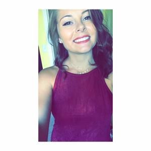 Meet your Posher, Nicole