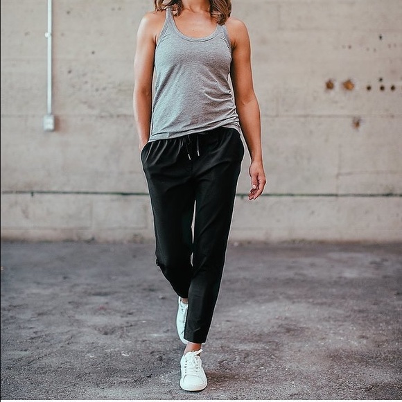 Lululemon Jet crop pant