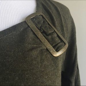 Caché Olive Green Long Sweater w/ Buckle Detail