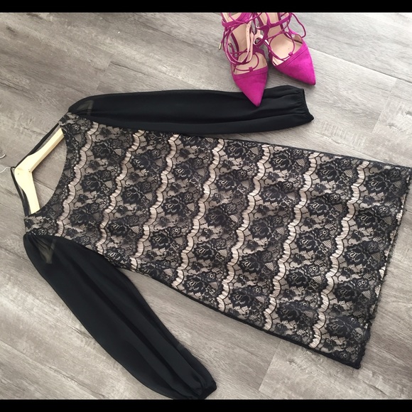 Classic black/nude lace dress impeccable condition