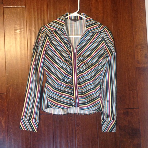 🌺🌺🌺Blouse 👚👚👚 - Picture 2 of 2