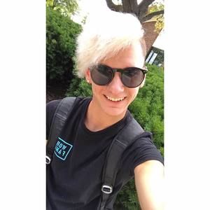 Meet your Posher, Joe