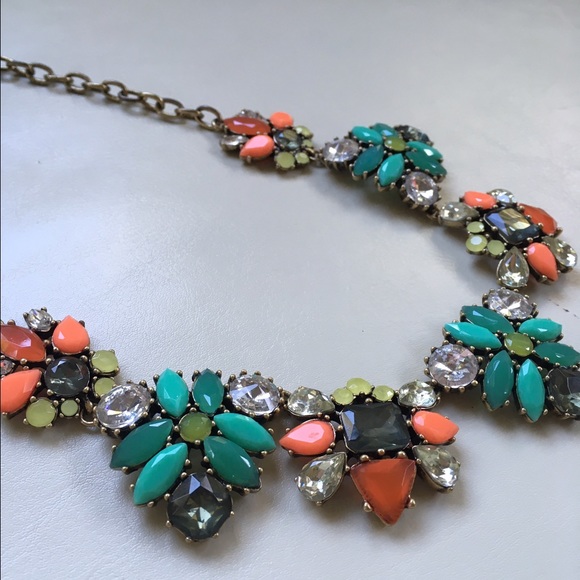 Stella &a Dot Eloise Statement Necklace