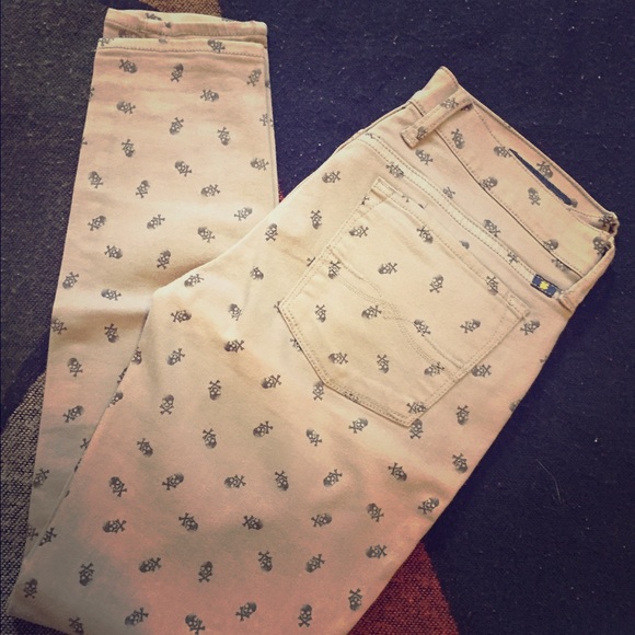 Lucky brand jeans ☠️