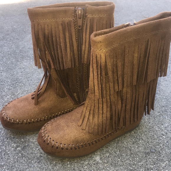Jumping Bean Fringe Boots
