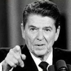 Meet your Posher, Zachary