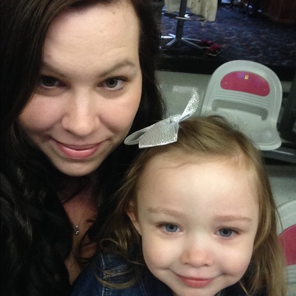 Meet your Posher, Selina