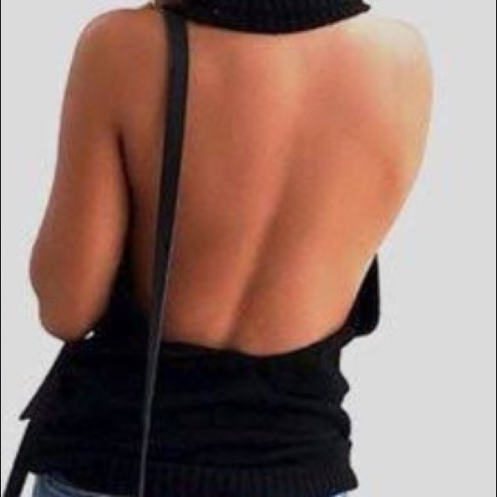 Backless top - Picture 3 of 4