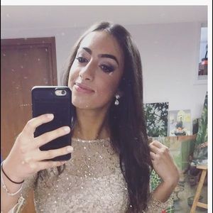 Meet your Posher, Riki