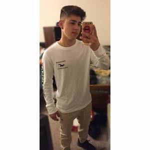 Meet your Posher, Eduardo