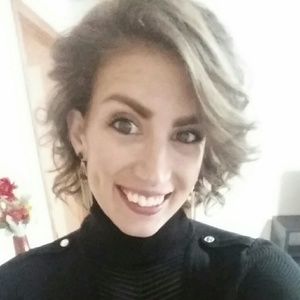Meet your Posher, Rebecca