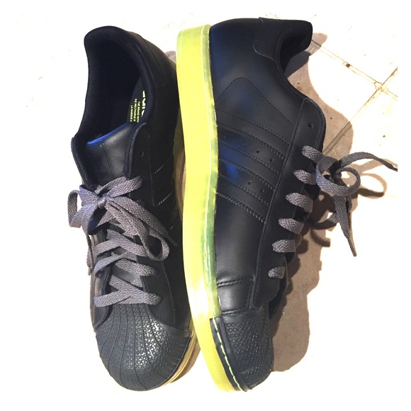 NWOT Adidas Leather Shell-toe Shoes