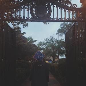 Meet your Posher, Nia