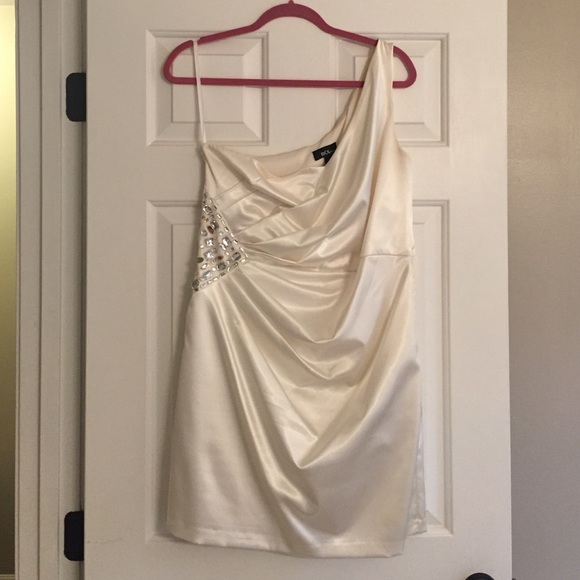 Shiny Ivory One Shoulder formal dress