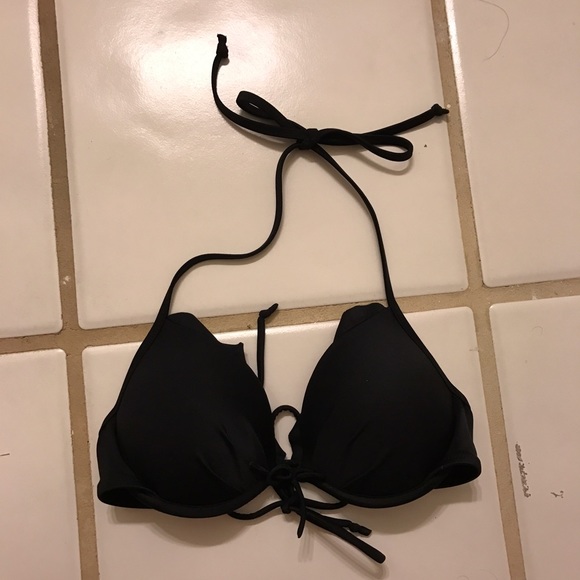 VS bikini bundle trade