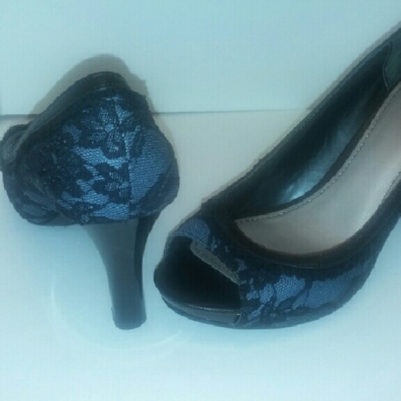 Fergie blue laced heels - Picture 1 of 4