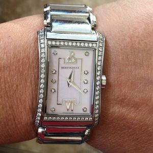 🎁Bertolucci Fascino Pink MOP Diamond Watch