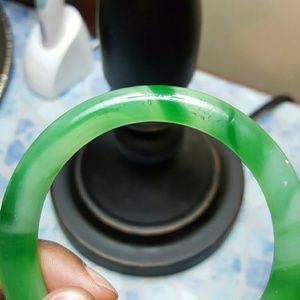 Jade bangle bracelet