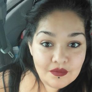 Meet your Posher, Priscilla