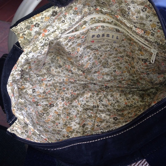Fossil Black Corduroy Purse - Picture 3 of 4