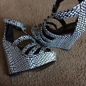 Woman's fashion heels 7 1/2 wedges