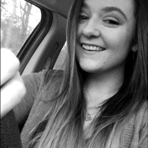 Meet your Posher, Tara