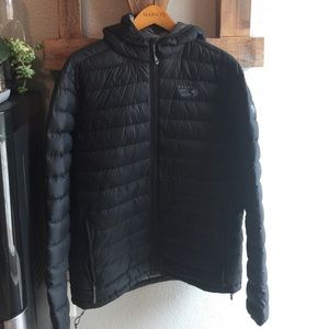 Men's Mountain Hard Wear Jacket Size Large