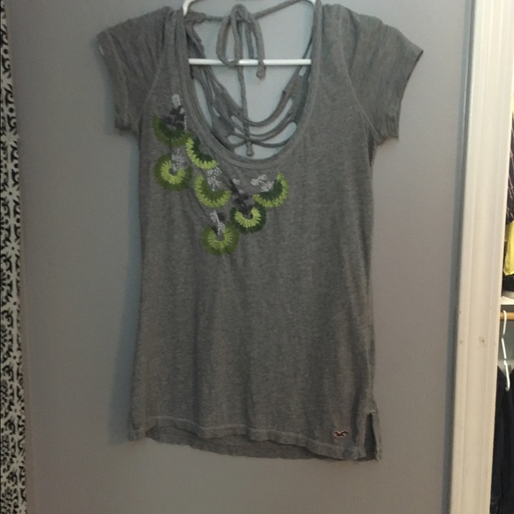 Hollister top
