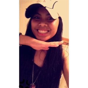 Meet your Posher, Raymee