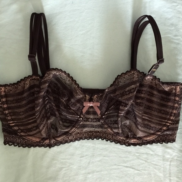 New with tags Victoria's Secret bra 32D 32DD