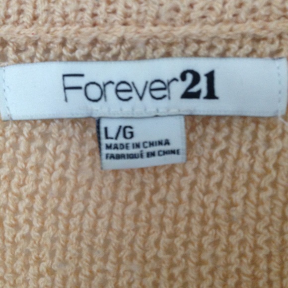 Dainty Cream Sweater - Picture 4 of 4