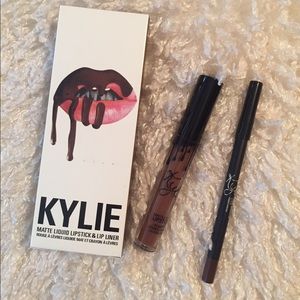 Kylie Jenner Lip Kit VERY GOOD QUALITY
