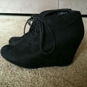 Mossimo Lace Up Black Ankle Bootie Wedges