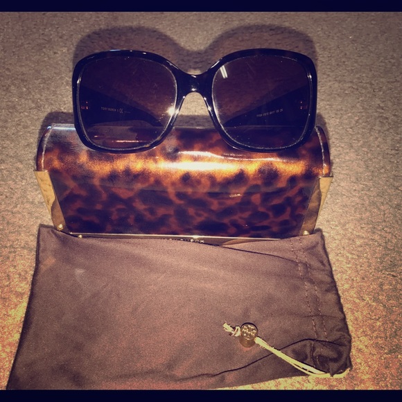 Tory Burch oversized sunglasses