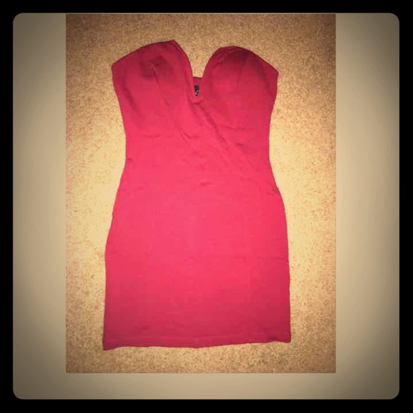 Windsor low cut cocktail dress
