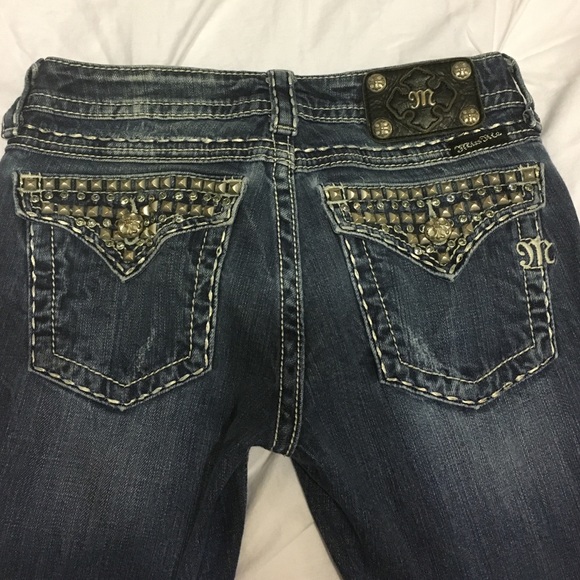 Miss me size 27 boot cut jeans. PRICE DROP