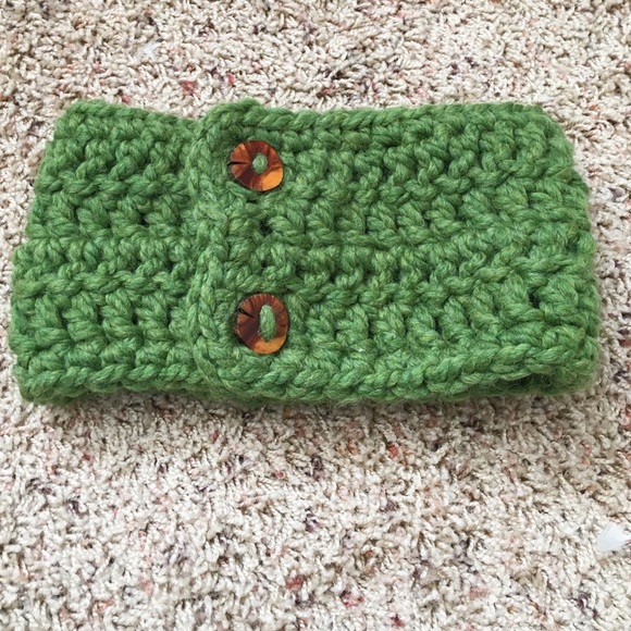 Crochet head warmer